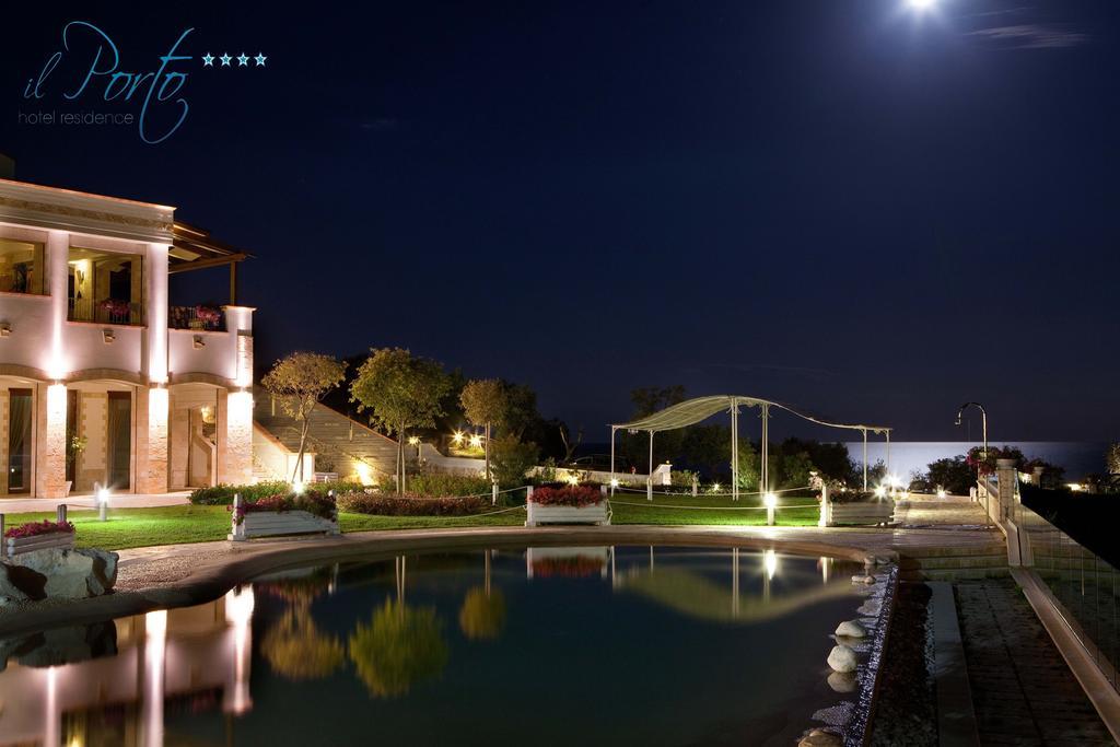 Hotel Residence Il Porto Mattinata Exteriér fotografie