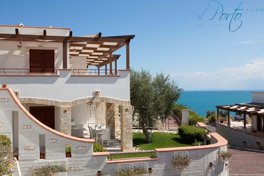 Hotel Residence Il Porto Mattinata Exteriér fotografie